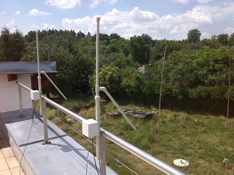 bolidozor_gp_antenna_mount.jpg bolidozor_gp_antenna_mount.jpg